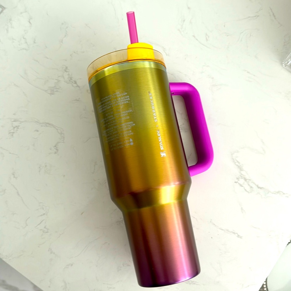 Starbucks Stanley Vacuum Cold-To-Cup 40 fl oz/ 1.18 L
